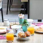 Hotel Vic Eiffel Paris