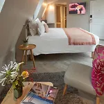 Hotel Vic Eiffel Paris