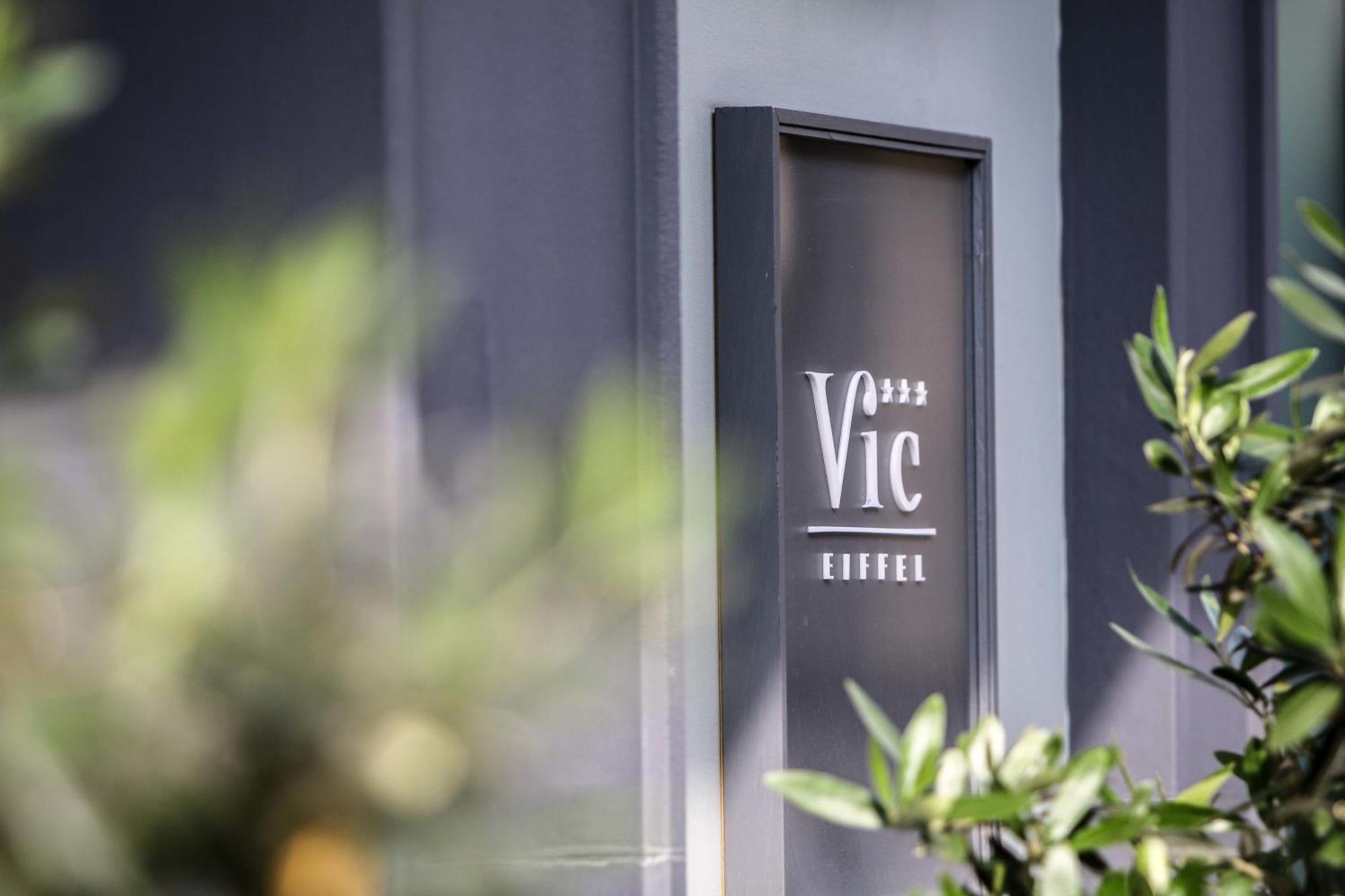 Vic Eiffel Hotel 3*